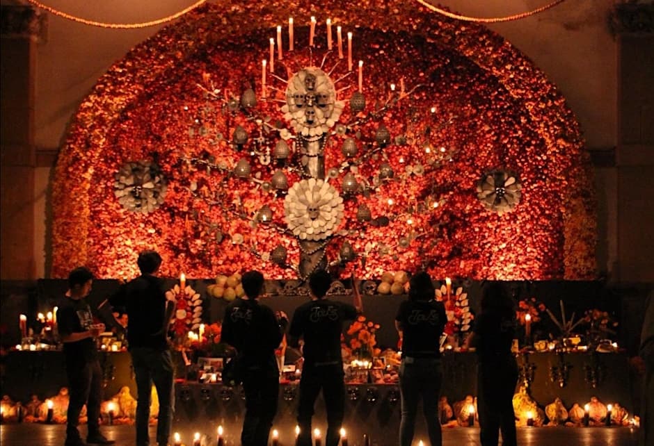 Dia de Muertos Bike Tour in Mexico City