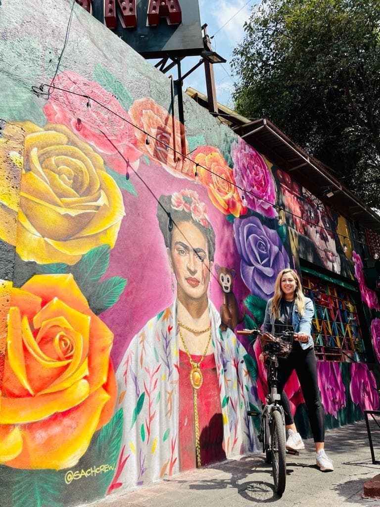 Image of Architectural Walking Tour in Mexico City