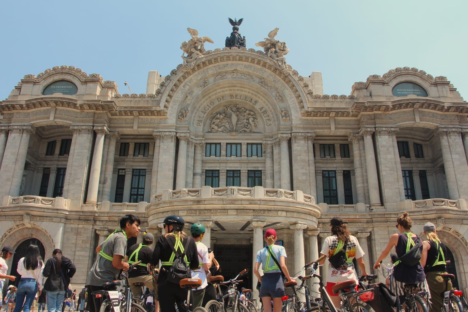 Image of Architectural Bike Tour in Mexico City